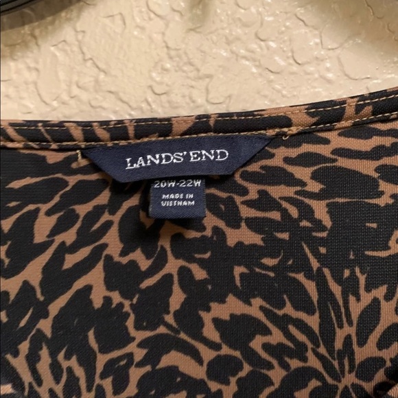 Land’s End Women’s Top size 22-24 - Picture 2 of 4